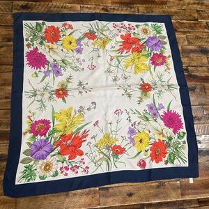 Silk floral Gucci scarf